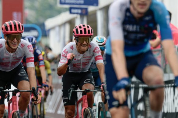 ¡Carapaz Asciende! La Locomotora Ecuatoriana Recupera el Cuarto Lugar en el Giro de Italia 2025