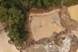 ¡Impacto Ambiental! Ejército Ecuatoriano golpea la minería ilegal en Zamora Chinchipe