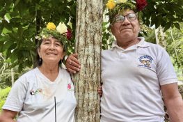 Terapia de bienestar para adultos mayores de Centinela del Cóndor en Zamora