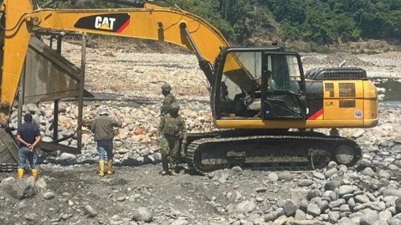 Operación militar incauta maquinaria en Zamora Chinchipe en un duro golpe a la minería ilegal.