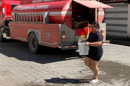 Bomberos de Zamora y EMAPAZ EP unen fuerzas para abastecer de agua al barrio Santa Elena