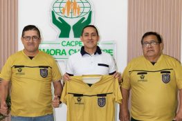 CACPE Zamora Chinchipe entrega indumentaria oficial a la Asociación Provincial de Árbitros, reafirmando su compromiso con el deporte y la comunidad