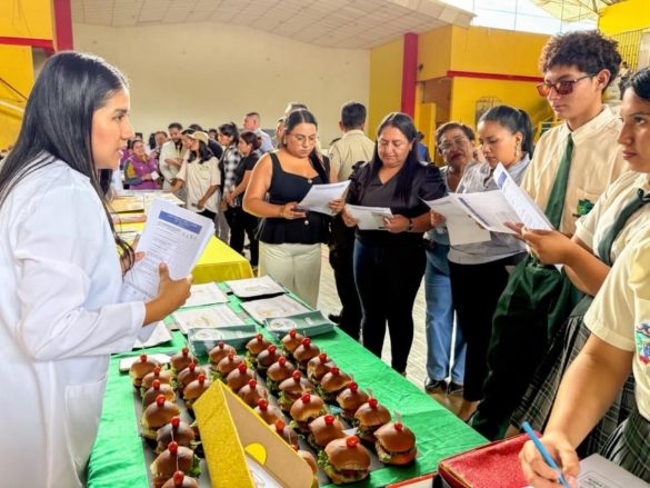 Centinela del Cóndor une fuerzas por el bienestar ciudadano en exitosa feria de Salud Mental y Seguridad