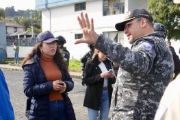 Gobernación de Imbabura lidera convoy humanitario y garantiza control de la vía E35 pese a ataques violentos