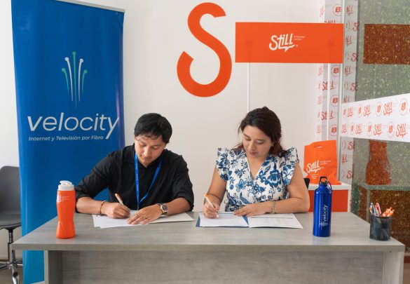 VELOCITY conecta a sus clientes con el inglés: hasta 50% de descuento con nuevo convenio educativo