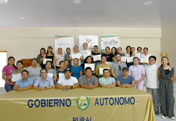 La Alcaldía de El Pangui, ECSA y GAD Tundayme gradúan a 30 ciudadanos con nuevas habilidades culinarias para la temporada